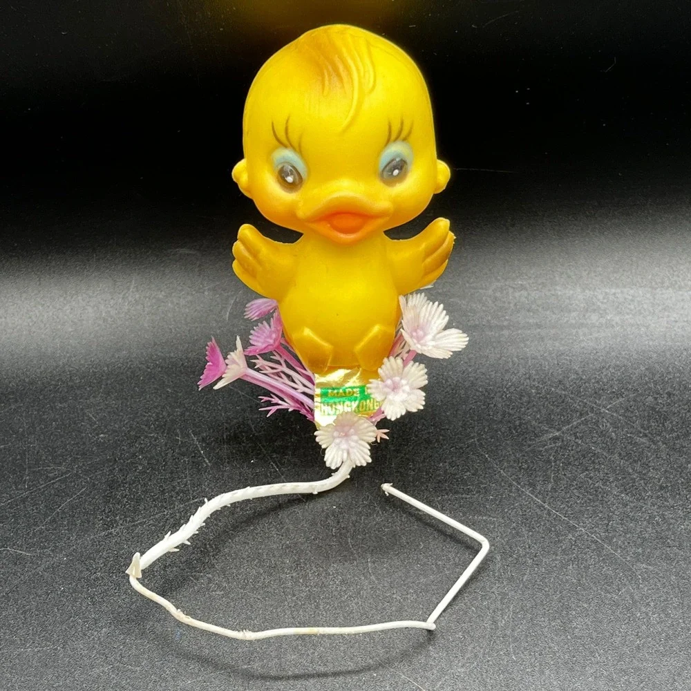 VTG Rosbro Era Yellow Chick Blow Mold 1950s Flower Spike Easter Decor Kitsch